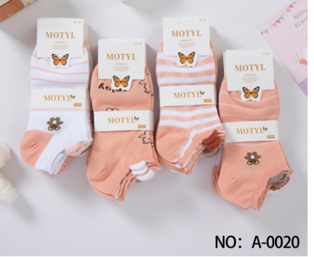 Skarpety damskie Roz 35-42, Mix kolor Paczka 40 szt